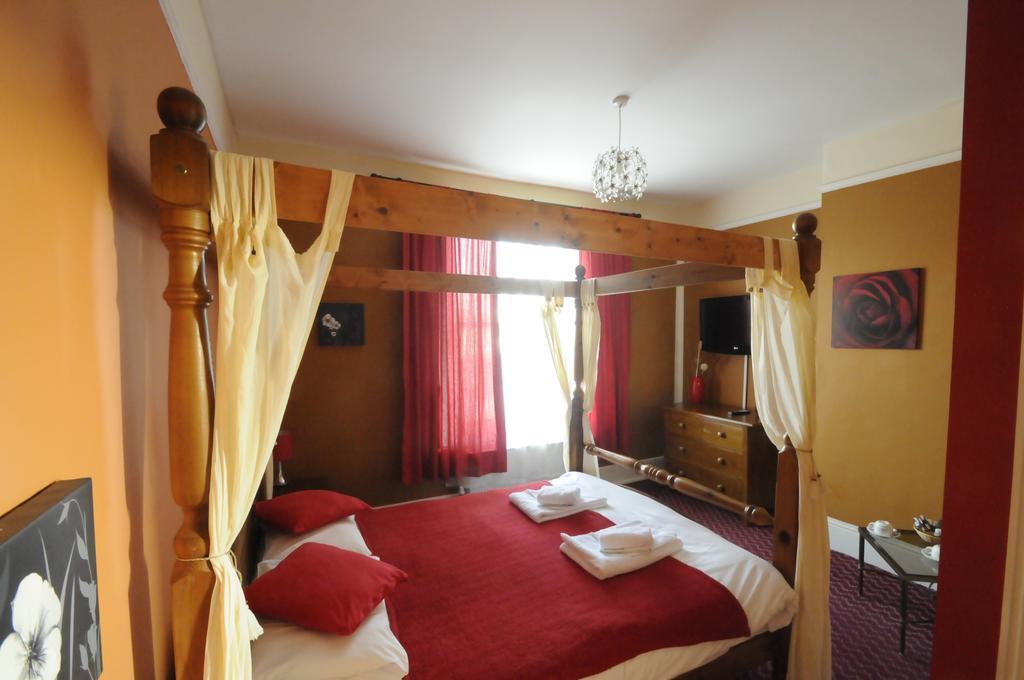 Royal Oak Hotel Hawkhurst Zewnętrze zdjęcie