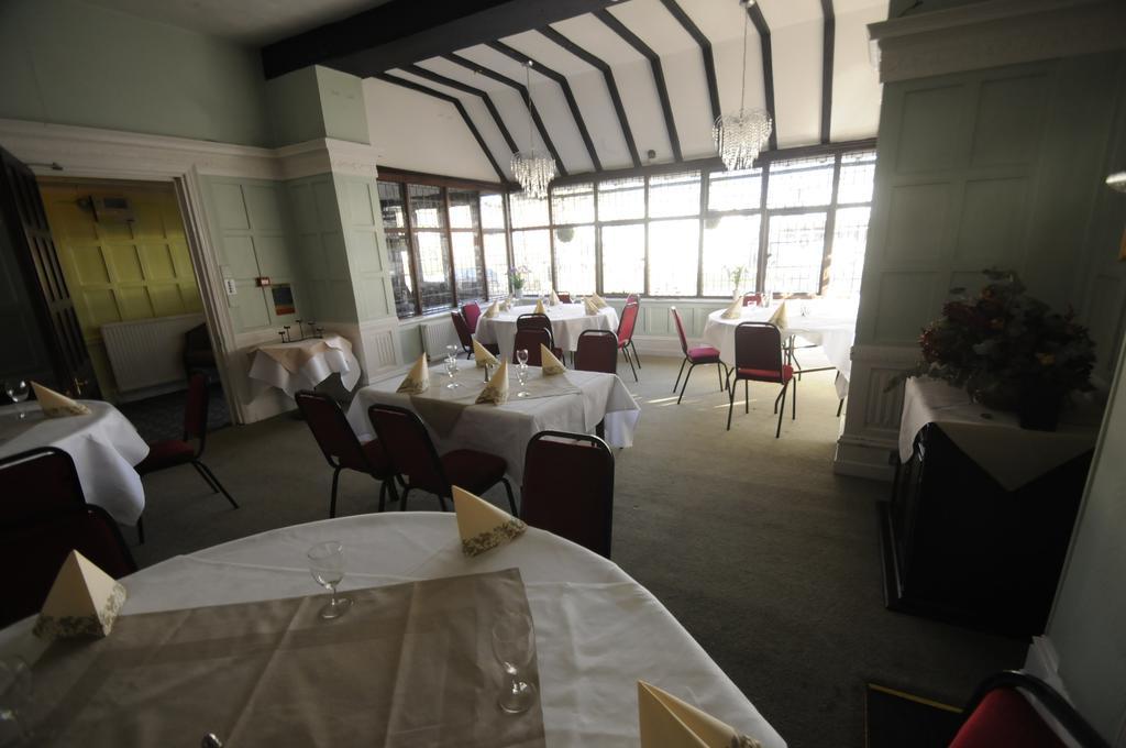 Royal Oak Hotel Hawkhurst Zewnętrze zdjęcie